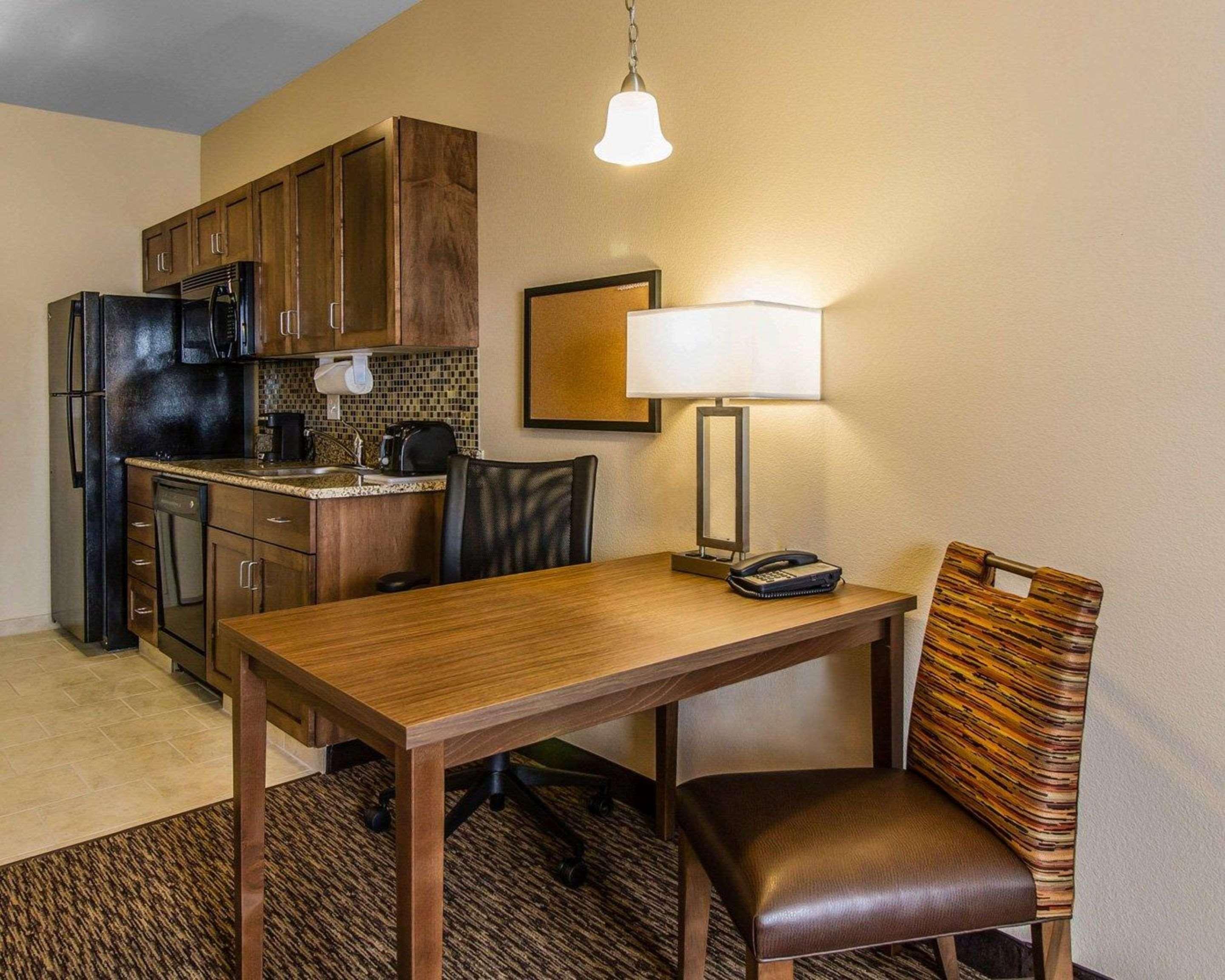 Mainstay Suites Watford City - Event Center Ngoại thất bức ảnh
